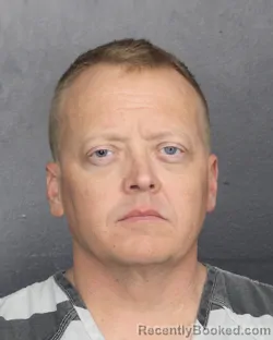 Mugshot of MICHAEL HENRY MULLIS