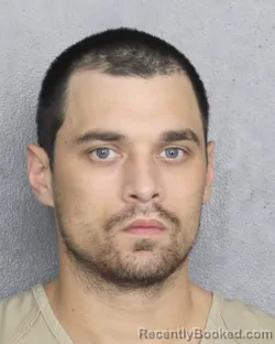 Mugshot of MICHAEL RUIZ