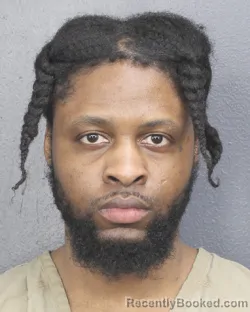 Mugshot of DERONTE PATRICK AKINS booked in Broward County, Florida on May 6, 2026