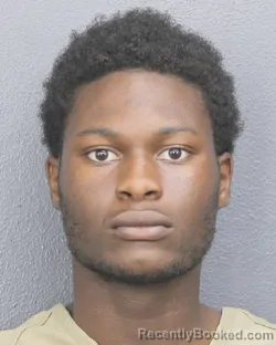 Mugshot of GIOVANLEY GILLARD booked in Broward County, Florida on May 21, 2026