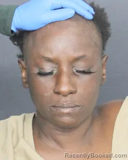 Mugshot of GLORIA SHAMESHA TILLMAN booked in Broward County, Florida on May 21, 2026