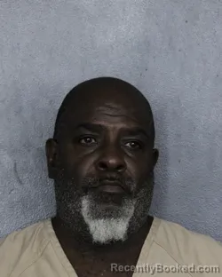 Mugshot of LORENZO KING booked in Broward County, Florida on June 25, 2026