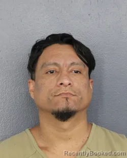 Mugshot of Den Castro Casis booked in Broward County, Florida on September 30, 2026