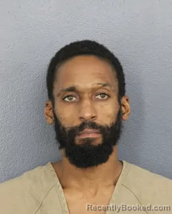 Mugshot of Lamari Newkirk booked in Broward County, Florida on September 30, 2026