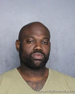 Mugshot of Montavias Dixon booked in Broward County, Florida on September 30, 2026