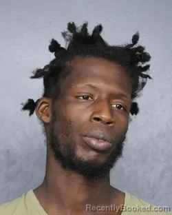 Mugshot of Derion Pernell Mcreed booked in Broward County, Florida on October 9, 2026