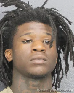 Mugshot of JACARIS MESHAWN NEAL