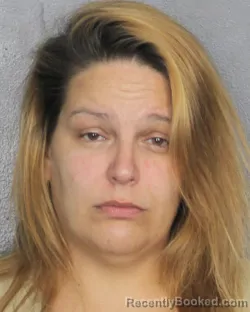 Mugshot of BRITTANY LYNN ROBINSON