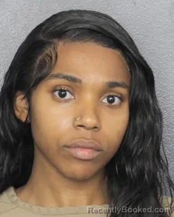 Mugshot of BRIANNA DESIREE ASCAR booked in Broward County, Florida on March 19, 2026