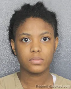 Mugshot of CINDY PIERRE LOUIS