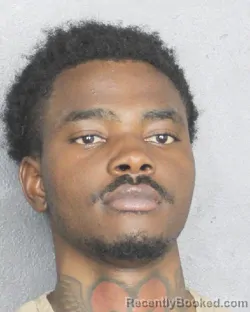 Mugshot of CRAIVON VICTOR FIELDS booked in Broward County, Florida on May 2, 2026
