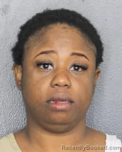 Mugshot of KHANDOLA BEATRICE KIRBY