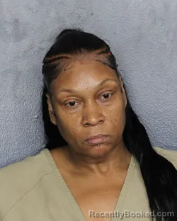 Mugshot of BIANCA LYNNAE WOODARD booked in Broward County, Florida on July 30, 2026