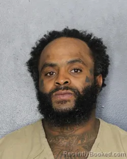 Mugshot of Crearer Shawn Matthews booked in Broward County, Florida on September 30, 2026