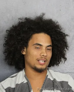 Mugshot of Zauson Delacruz booked in Broward County, Florida on October 11, 2026