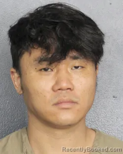 Mugshot of BIN DONG