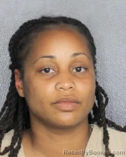 Mugshot of JASMINE MICHELLE QUANDER SMITH