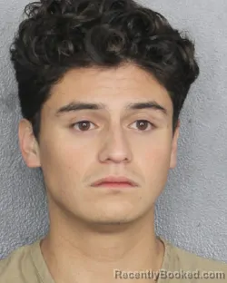 Mugshot of SANTIAGO ELIAS VELEZ booked in Broward County, Florida on May 8, 2026