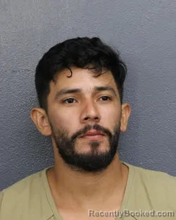 Mugshot of Jorge Luis Urquilla Granados booked in Broward County, Florida on August 19, 2026