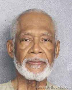 Mugshot of ALFONZIE ROGERS