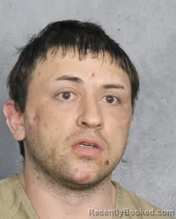 Mugshot of MAURICE SUNNY ESSES