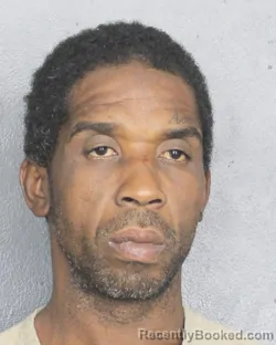 Mugshot of QUAVIS JENNOD AIKEN booked in Broward County, Florida on April 27, 2026