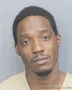 Mugshot of CANARD TYRELL ROBERSON booked in Broward County, Florida on May 5, 2026