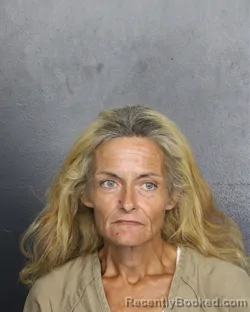 Mugshot of CHRISTINA LYNN LINDSEY booked in Broward County, Florida on June 17, 2026