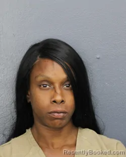 Mugshot of Lauren Sharaya Phelps booked in Broward County, Florida on July 18, 2026