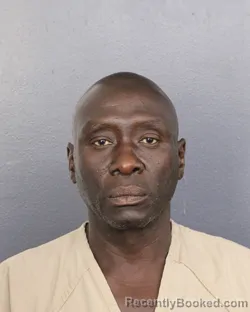 Mugshot of Devinci Terenard Mccray booked in Broward County, Florida on July 28, 2026