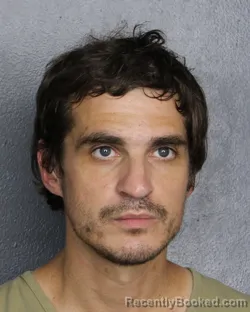 Mugshot of Dustin Hunter Evans booked in Broward County, Florida on October 14, 2026