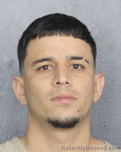 Mugshot of ENYERBER JOSE HUERTA QUINTERO booked in Broward County, Florida on April 7, 2026