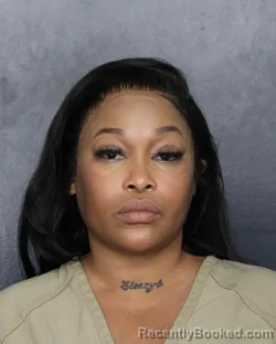 Mugshot of Wanda Vontez Smith Thomas booked in Broward County, Florida on October 11, 2026