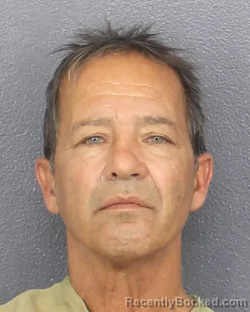 Mugshot of SCOTT LAWRENCE VERVILLE booked in Broward County, Florida on April 28, 2026