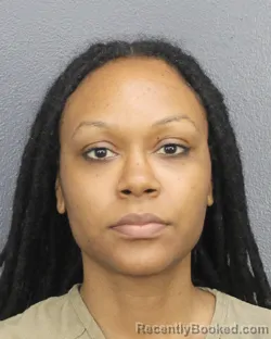 Mugshot of CRYSTAL DANIELLE SMITH booked in Broward County, Florida on April 28, 2026