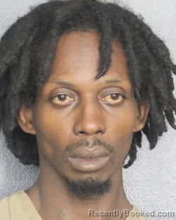 Mugshot of DEBARAUS DONTRAE SINGLETARY booked in Broward County, Florida on May 6, 2026