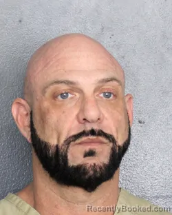 Mugshot of ERIC MICHAEL MILLS