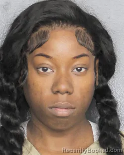 Mugshot of DEFREDRA SMITH booked in Broward County, Florida on April 22, 2026