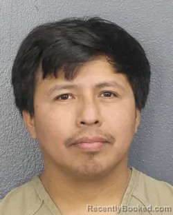 Mugshot of GEUDI OSIEL MENDOZA NAVARRO booked in Broward County, Florida on April 28, 2026