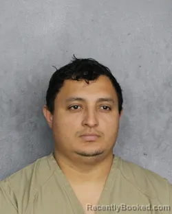 Mugshot of Issac Salvador Salmeron Oliva booked in Broward County, Florida on September 25, 2026