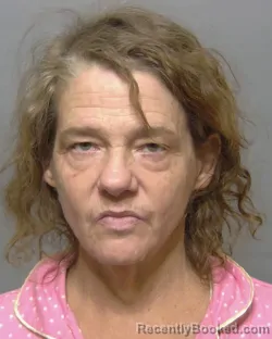 Mugshot of AMANDA L HERRING CRUZADO booked in Sumter County, Florida on April 1, 2026