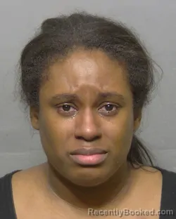 Mugshot of SHAKIRA KYANA DARDEN booked in Sumter County, Florida on May 30, 2026