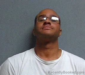 Mugshot of DERRICK MARTIN booked in Geauga County, Ohio on April 21, 2026