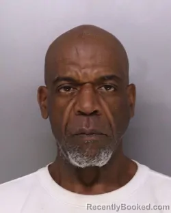 Mugshot of ROGER FORD