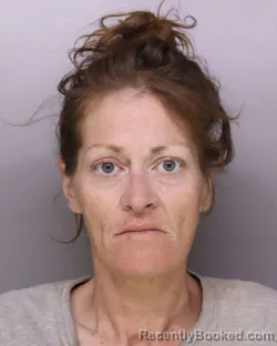 Mugshot of SARAH SHAFER booked in Hamilton County, Ohio on June 5, 2026