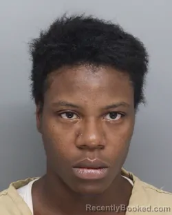Mugshot of RASHAY HUFF-LEE booked in Hamilton County, Ohio on July 7, 2026