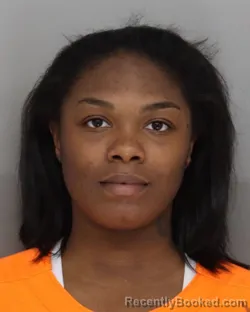 Mugshot of AKIZHA MILLER booked in Hamilton County, Ohio on March 30, 2026