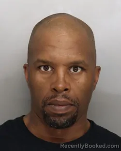 Mugshot of DONTE FOGGIE