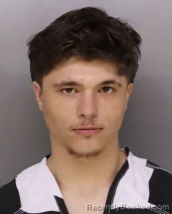 Mugshot of TRESTIN MORIVA booked in Hamilton County, Ohio on March 15, 2026