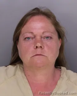 Mugshot of TINA MORRIS booked in Hamilton County, Ohio on June 10, 2026